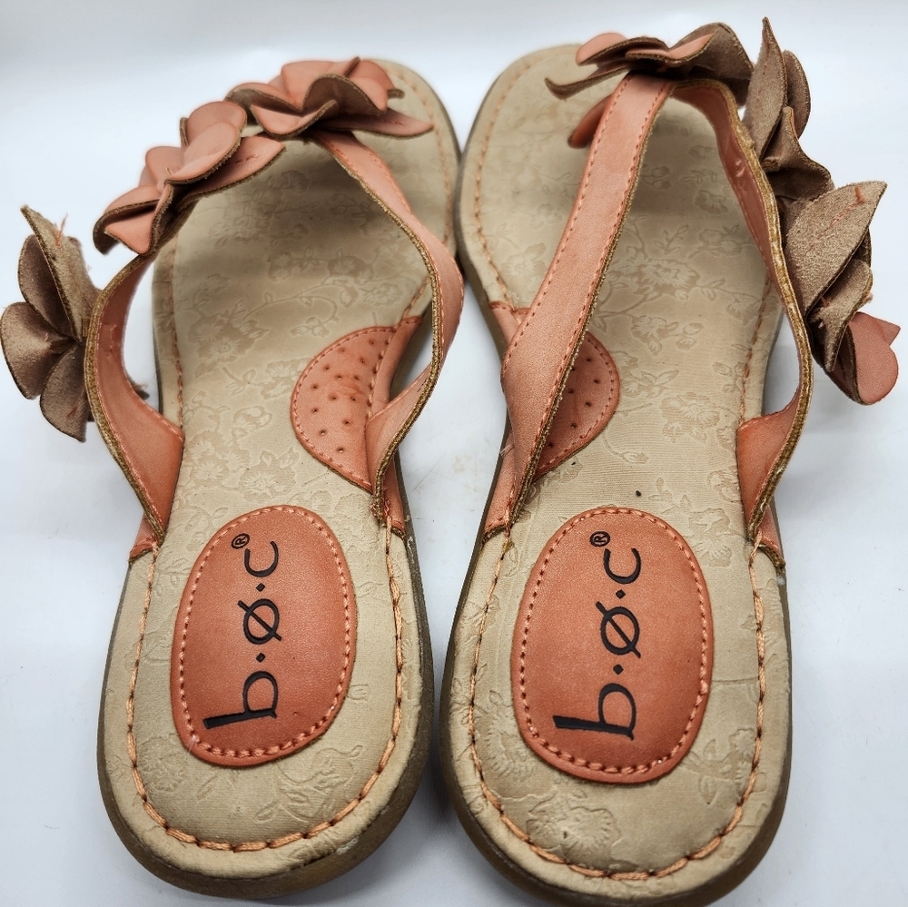b.o.c  Born Womens Thong Sandals‎ 8M Orange Vegan Leather Flower Flip Flop Slide - Picture 4 of 8